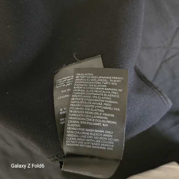 H&M Sport‎ Black Ribbed Hem Crop Tank Top Stretch Nylon Blend Women’s L - Picture 5 of 6